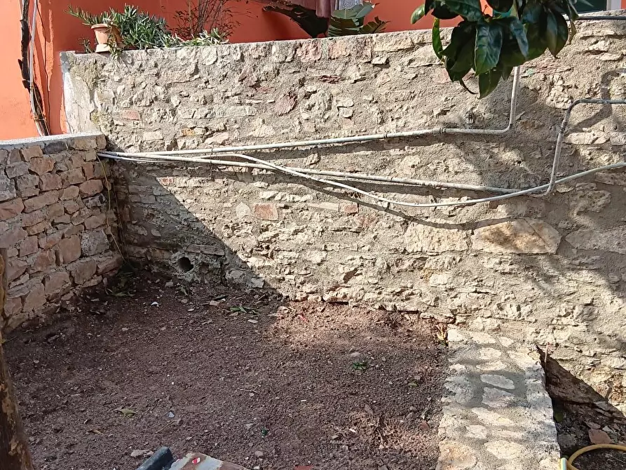 Immagine 21 di Appartamento in vendita  a Lerici