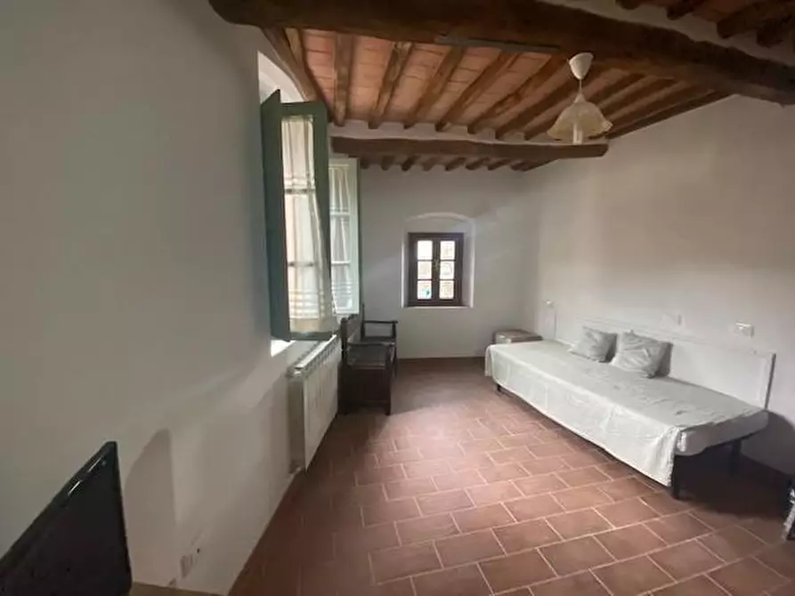 Immagine 4 di Appartamento in affitto  a Buti