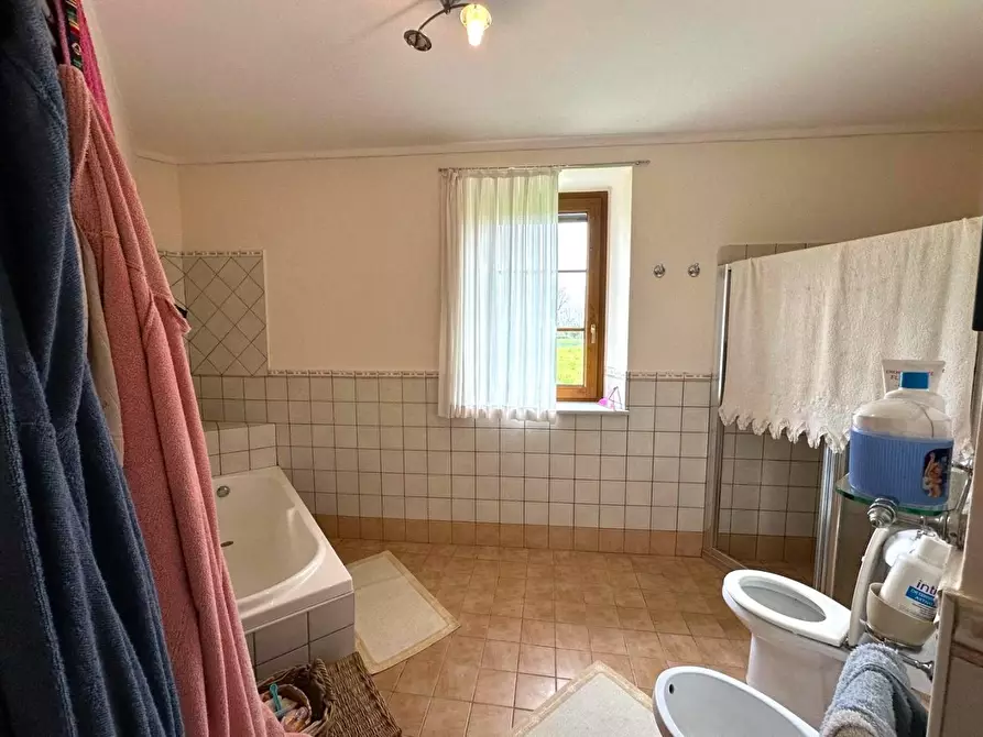 Immagine 19 di Appartamento in vendita  a Capannori