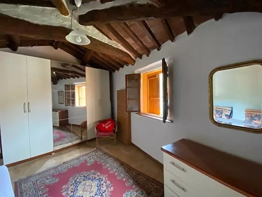 Immagine 8 di Appartamento in affitto  a Buti