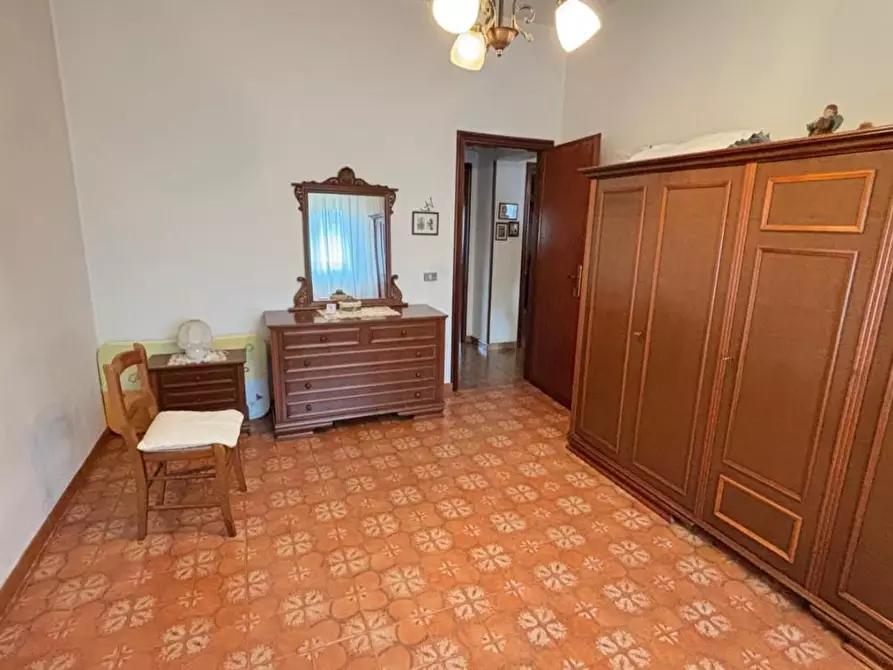 Immagine 14 di Villa in vendita  a Porcari