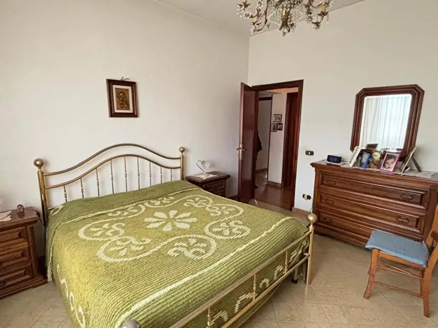 Immagine 10 di Villa in vendita  a Porcari