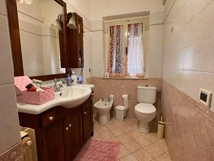 Immagine 11 di Villetta a schiera in vendita  a Rosignano Marittimo