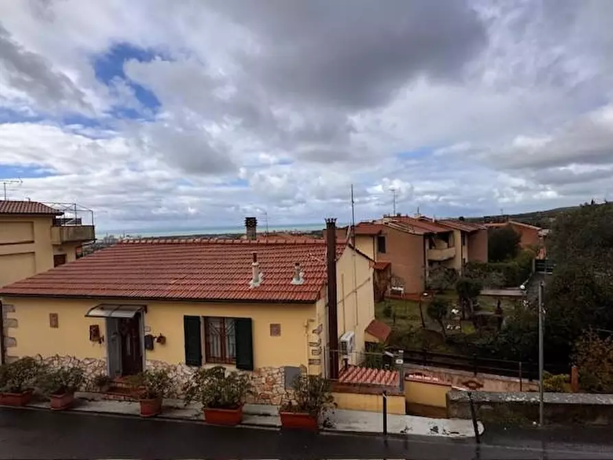 Immagine 12 di Villetta a schiera in vendita  a Rosignano Marittimo