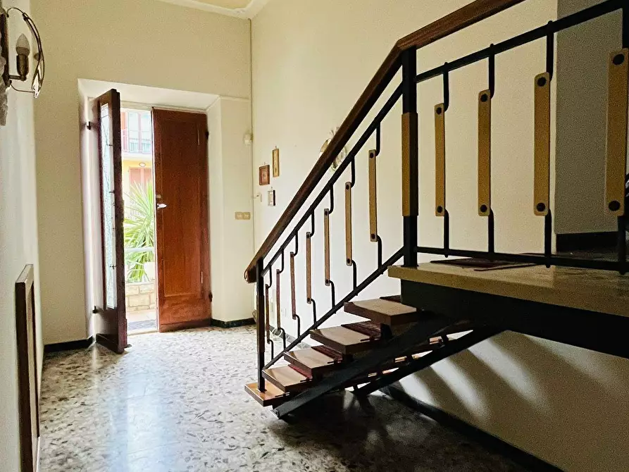 Immagine 13 di Villa in vendita  a Cascina