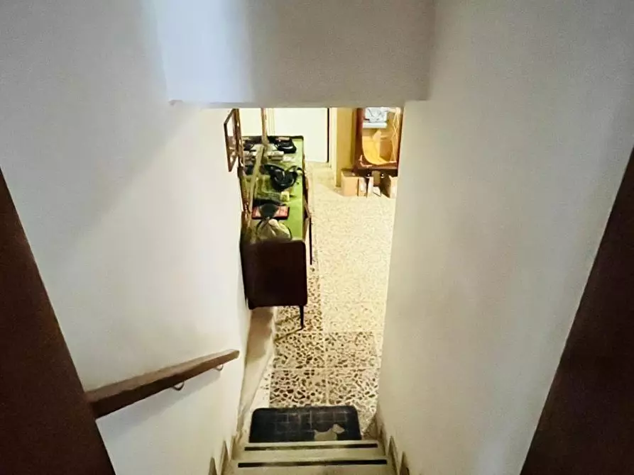 Immagine 18 di Villa in vendita  a Cascina