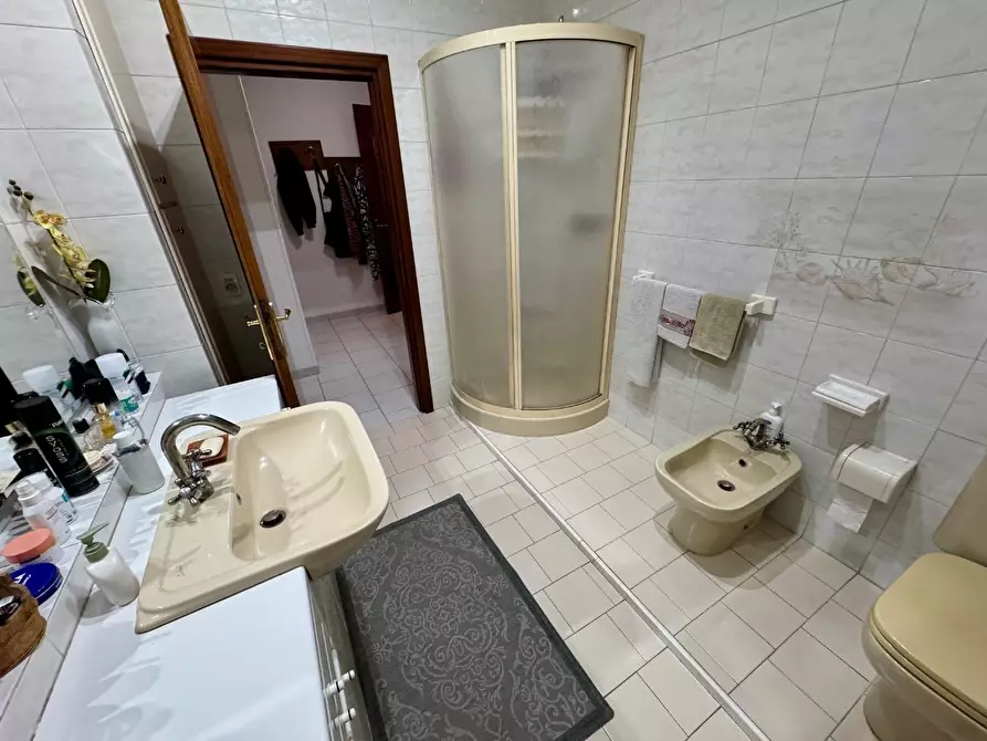 Immagine 15 di Appartamento in vendita  a Castelfiorentino