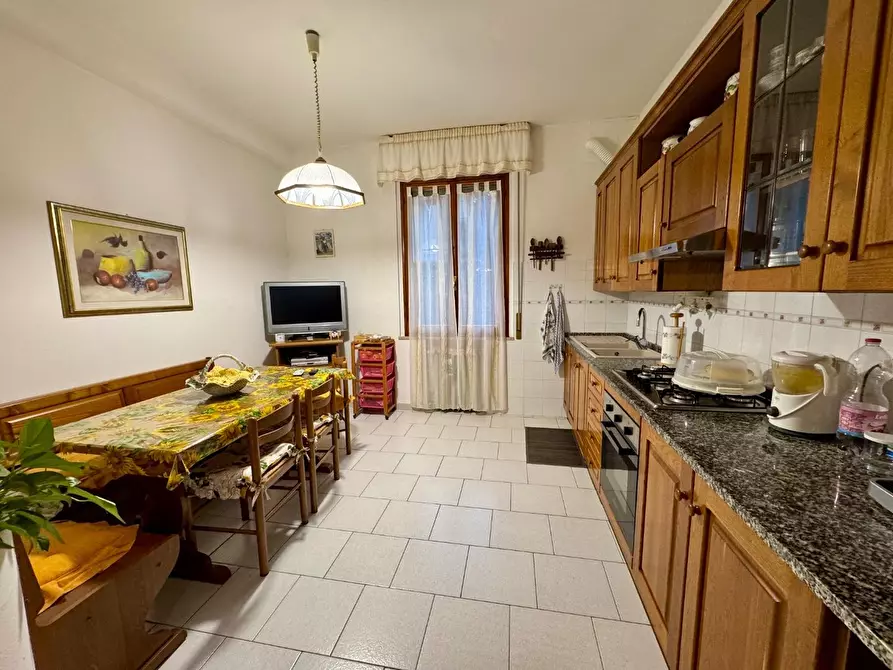 Immagine 12 di Appartamento in vendita  a Castelfiorentino