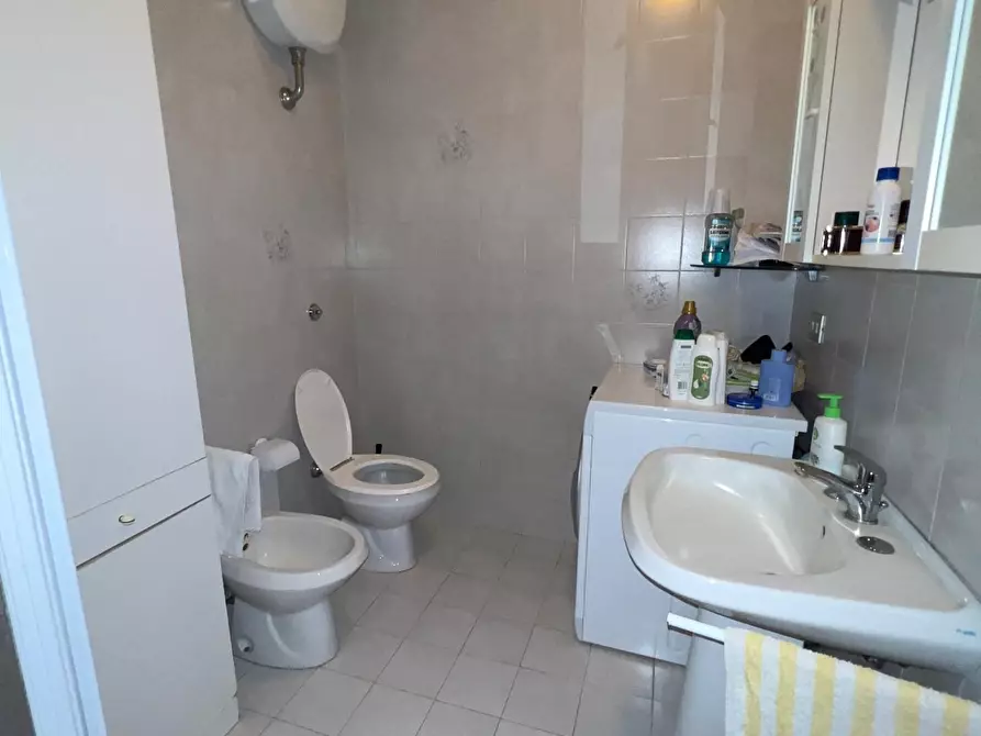 Immagine 19 di Appartamento in vendita  a Siena