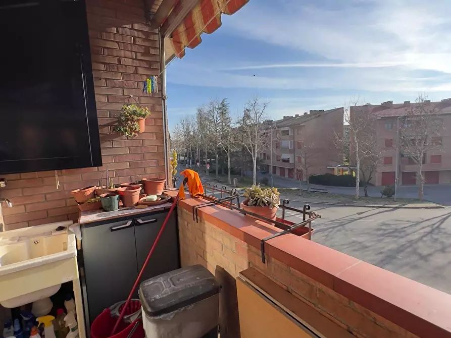 Immagine 10 di Appartamento in vendita  a Siena