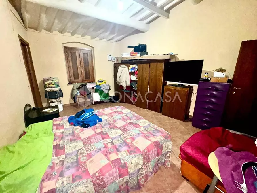 Immagine 8 di Appartamento in vendita  a Buti