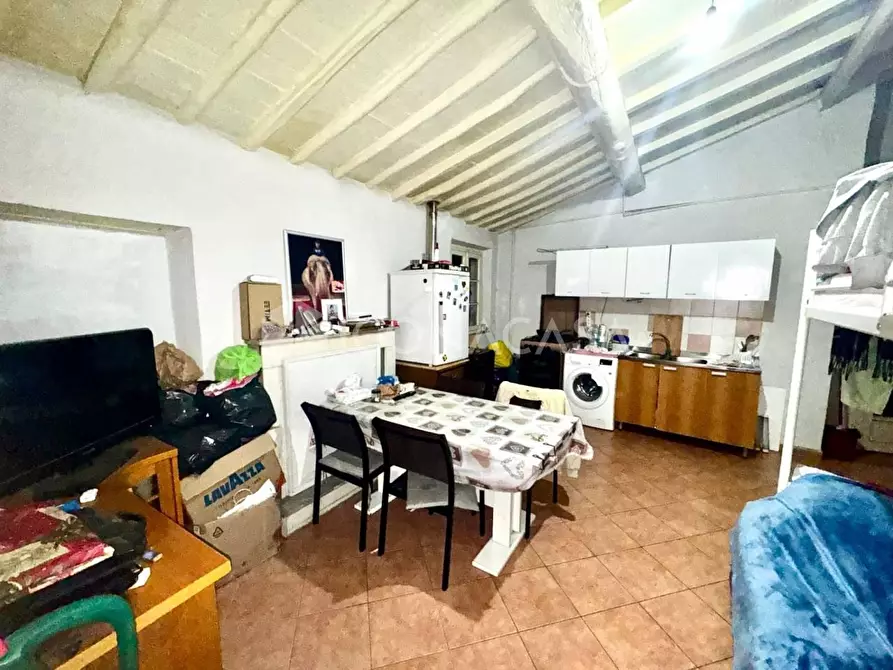 Immagine 4 di Appartamento in vendita  a Buti