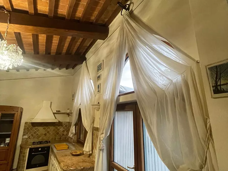 Immagine 27 di Appartamento in affitto  a Vicopisano