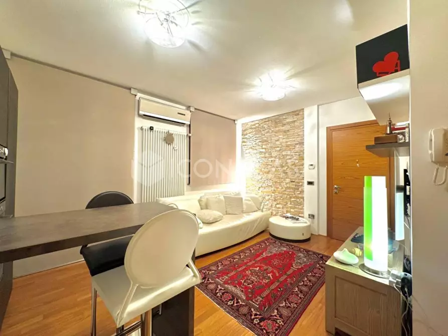 Immagine 4 di Appartamento in vendita  a Santa Maria A Monte