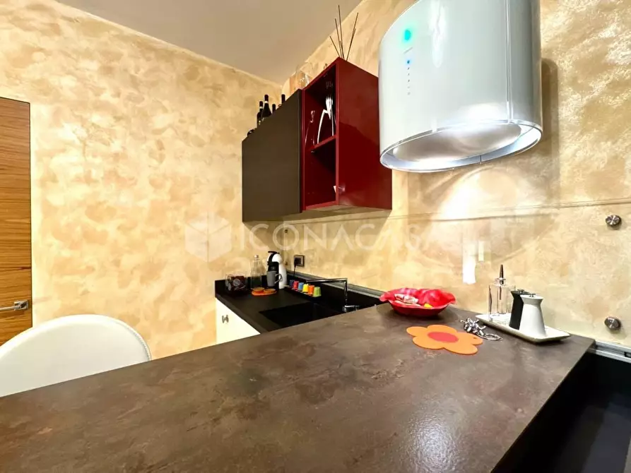 Immagine 10 di Appartamento in vendita  a Santa Maria A Monte