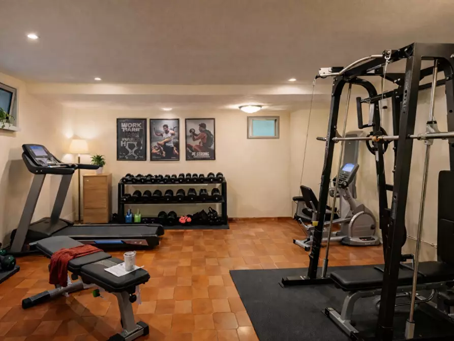 Immagine 12 di Appartamento in vendita  a Sarzana