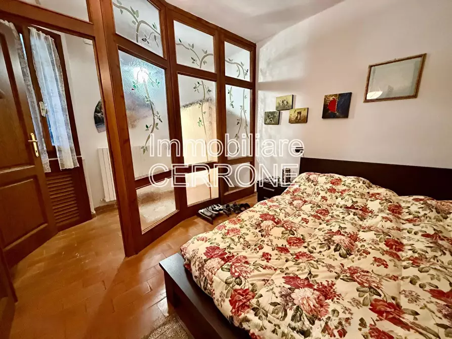 Immagine 17 di Appartamento in vendita  a Cecina