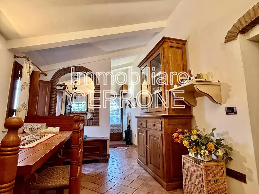 Immagine 10 di Appartamento in vendita  a Cecina