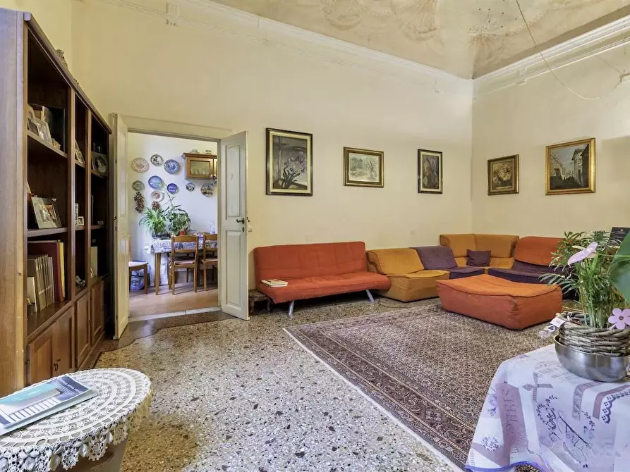 Immagine 13 di Appartamento in vendita  a Pisa