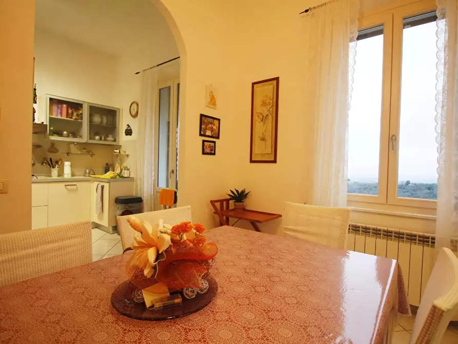 Immagine 8 di Villetta a schiera in vendita  a Vinci