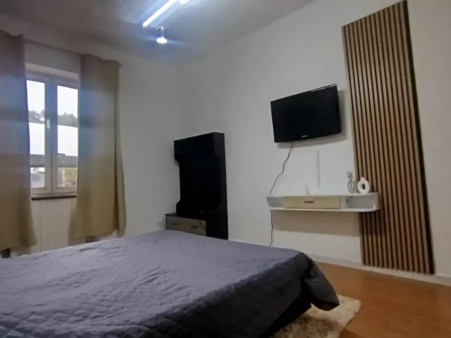 Immagine 13 di Appartamento in vendita  a Vezzano Ligure