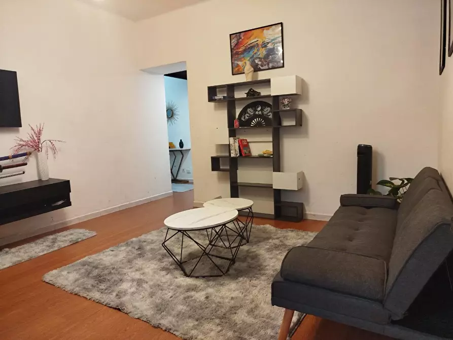 Immagine 1 di Appartamento in vendita  a Vezzano Ligure