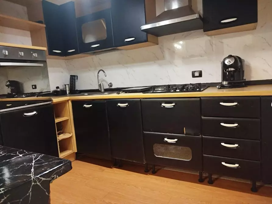 Immagine 21 di Appartamento in vendita  a Vezzano Ligure