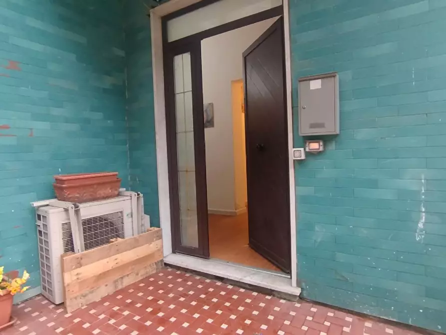 Immagine 3 di Appartamento in vendita  a Vezzano Ligure