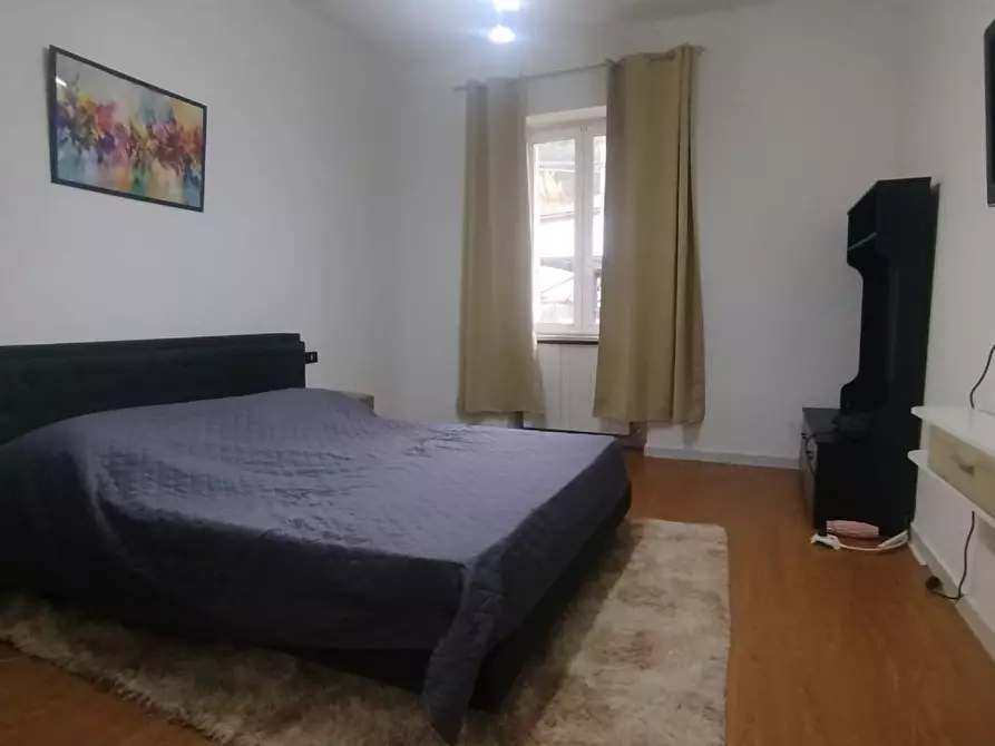 Immagine 12 di Appartamento in vendita  a Vezzano Ligure