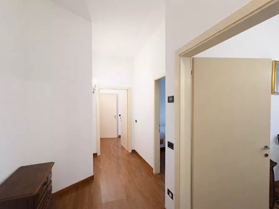 Immagine 2 di Appartamento in vendita  a Empoli