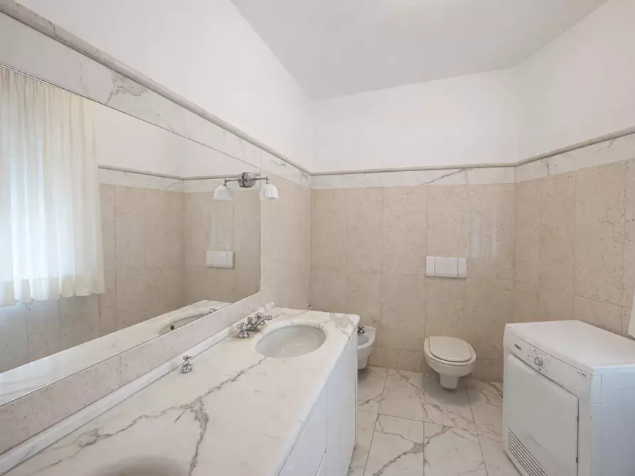 Immagine 6 di Appartamento in vendita  a Empoli