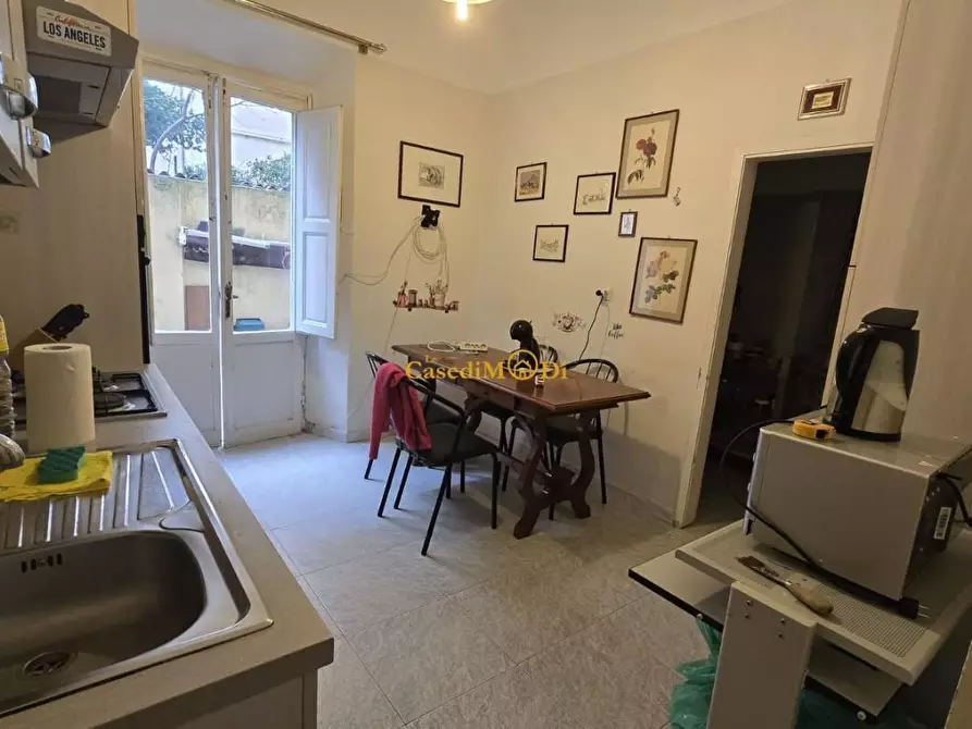 Immagine 4 di Appartamento in vendita  a Livorno