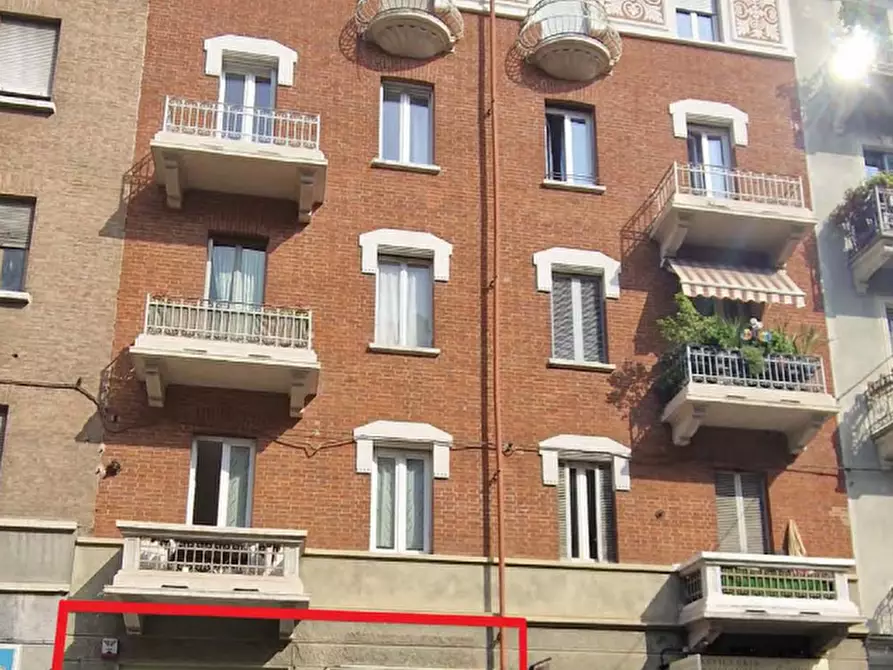 Immagine 1 di Appartamento in vendita  a Torino