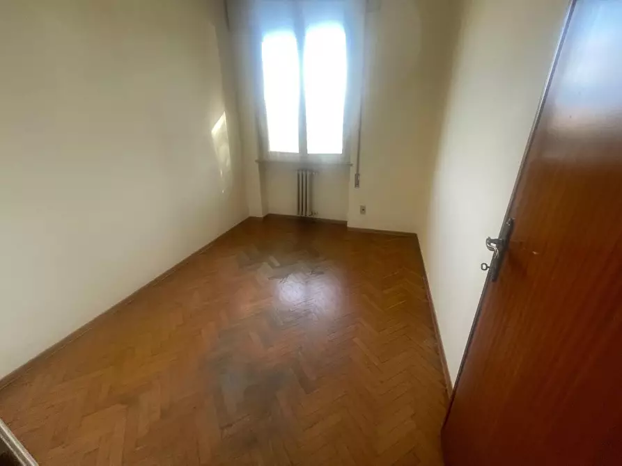 Immagine 27 di Appartamento in affitto  a Lucca