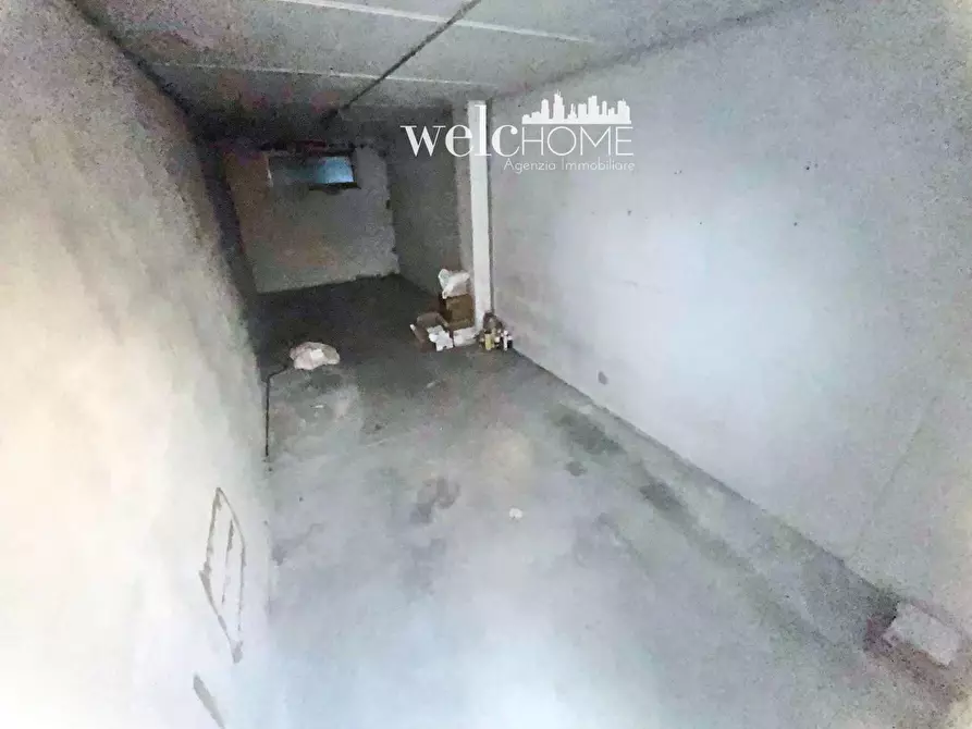 Immagine 33 di Appartamento in vendita  a Campi Bisenzio