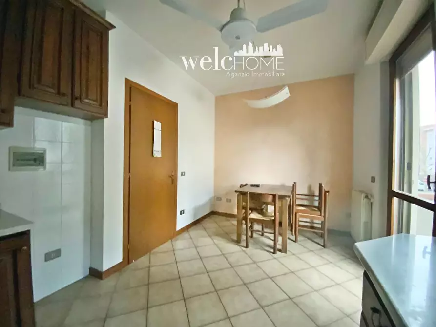 Immagine 18 di Appartamento in vendita  a Campi Bisenzio