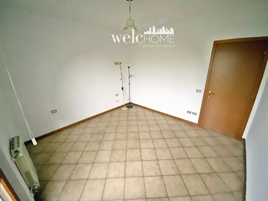 Immagine 22 di Appartamento in vendita  a Campi Bisenzio