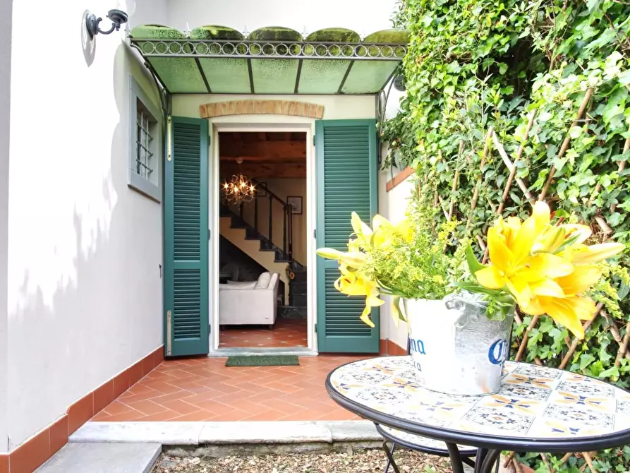 Immagine 12 di Casa semindipendente in affitto  a Forte Dei Marmi