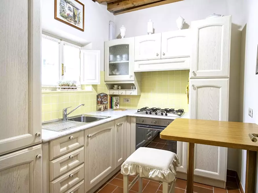 Immagine 6 di Casa semindipendente in affitto  a Forte Dei Marmi