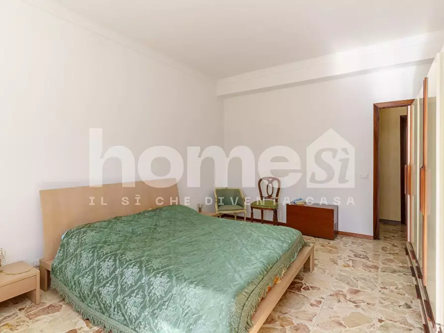 Immagine 9 di Appartamento in vendita  a Tremestieri Etneo