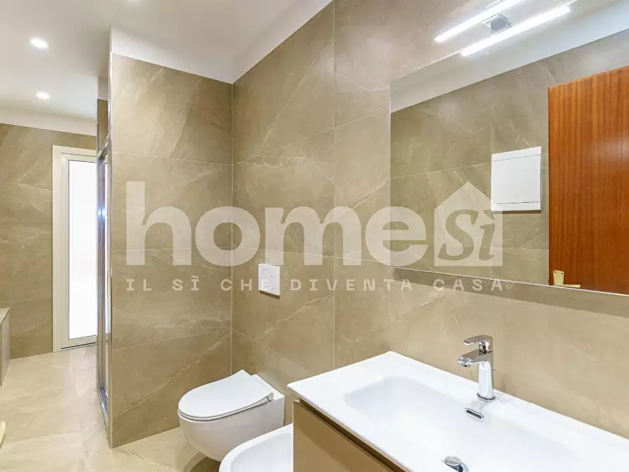 Immagine 31 di Appartamento in vendita  a Tremestieri Etneo