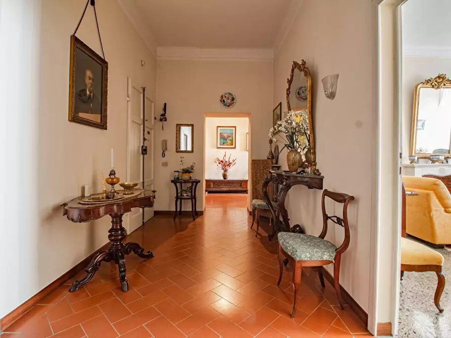 Immagine 7 di Appartamento in vendita  a Pisa