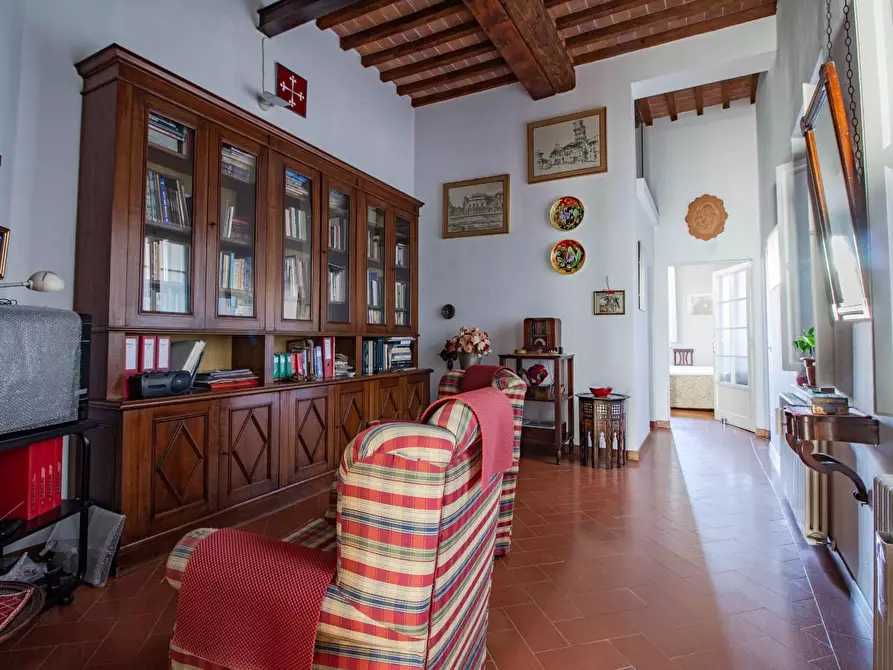 Immagine 21 di Appartamento in vendita  a Pisa