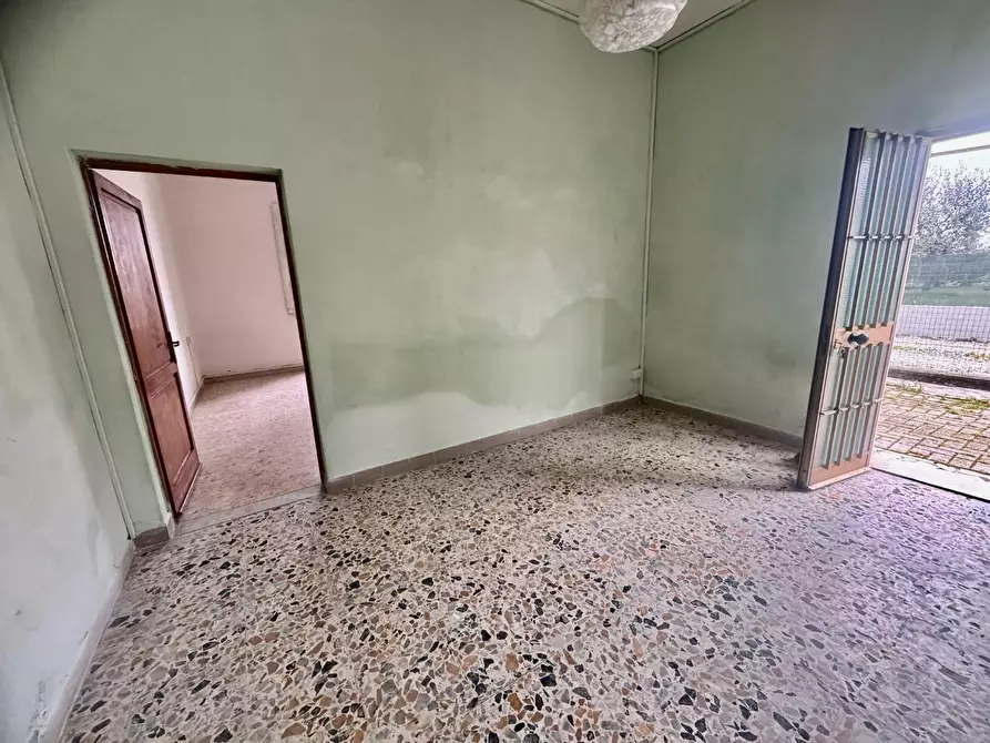 Immagine 19 di Casa indipendente in vendita  a Santa Maria A Monte