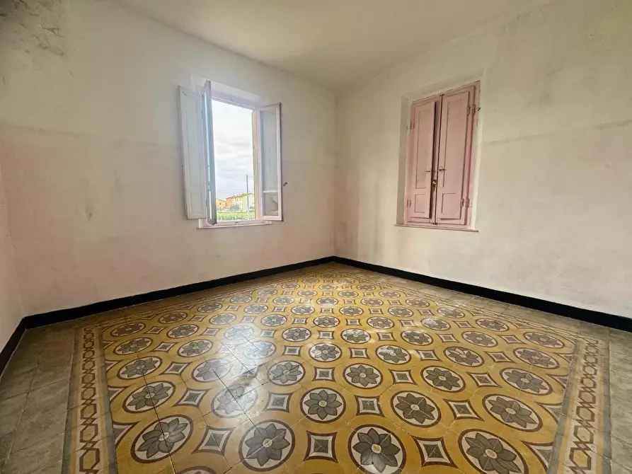 Immagine 12 di Casa indipendente in vendita  a Santa Maria A Monte