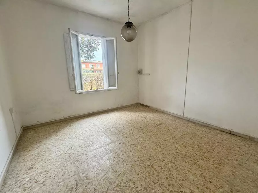 Immagine 17 di Casa indipendente in vendita  a Santa Maria A Monte