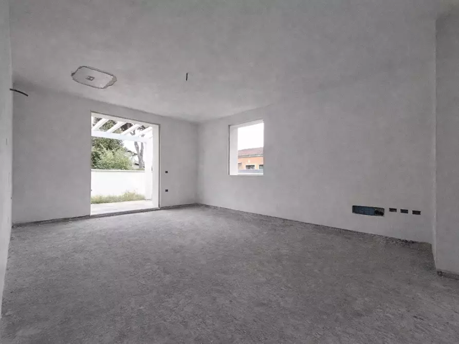 Immagine 8 di Villa in vendita  a Castelfranco Di Sotto