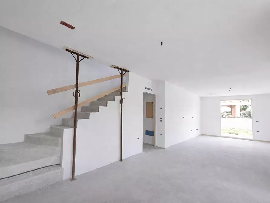 Immagine 5 di Villa in vendita  a Castelfranco Di Sotto