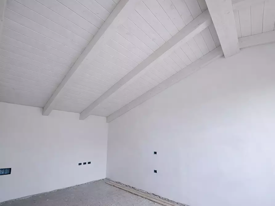 Immagine 13 di Villa in vendita  a Castelfranco Di Sotto