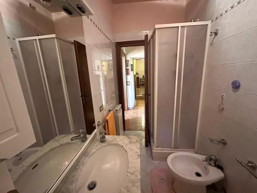 Immagine 26 di Terratetto in vendita  a Pescia